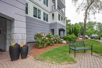 10 Mountain Laurels Drive #408, Nashua, NH 03062 - Photo 2