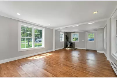 93 Gulf Road, Derry, NH 03038 - Photo 14