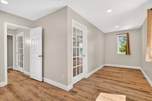 33 Acorn St, Hartford, VT 05001 - Photo 42
