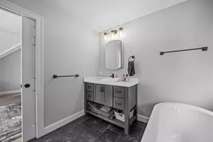36 Ruby Rd, Portsmouth, NH 03801 - Photo 32