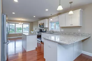 2 Mulberry Ln, Hooksett, NH 03106 - Photo 4
