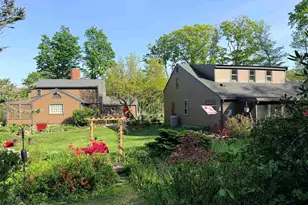 32 Sandown Rd, Danville, NH 03819 - Photo 10
