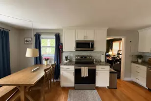 158 Appletree Rd, Auburn, NH 03032 - Photo 4