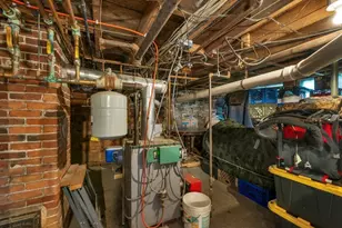 8 Lewis St, Laconia, NH 03246 - Photo 32