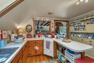 8 Lewis St, Laconia, NH 03246 - Photo 6