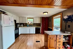 41 Baker Ln, Milan, NH 03588 - Photo 6