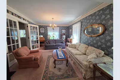 27 Crafts Avenue, Lebanon, NH 03784 - Photo 8