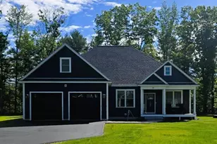 252 King St, Boscawen, NH 03303 - Photo 1