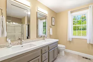 130 Marathon Way, Manchester, NH 03109 - Photo 26
