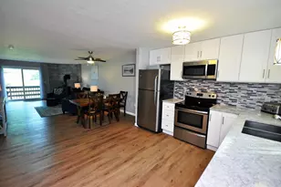 17 Vlg W Dr, Bristol, NH 03222 - Photo 2