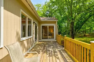 12 Poplar Dr, Raymond, NH 03077 - Photo 2