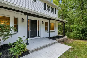 6 Colby Ln, Pelham, NH 03076 - Photo 2