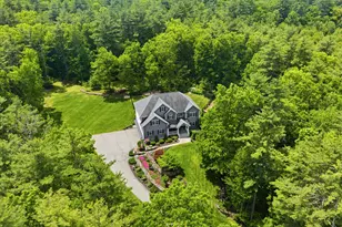 9 Deer Run Rd, Atkinson, NH 03811 - Photo 2
