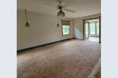 42 Chester Road, Raymond, NH 03077 - Photo 20