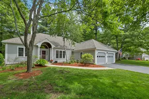 27 Sandpiper Ln, Merrimack, NH 03054 - Photo 2