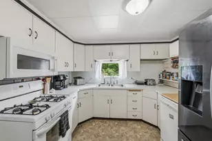 127 Franklin St, Rochester, NH 03867 - Photo 4