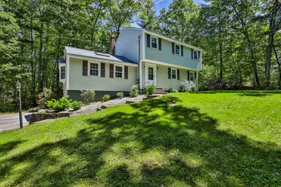 198 Wash Pond Road, Hampstead, NH 03841 - Photo 2