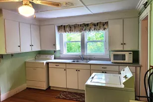 143 Martin Rd, Weare, NH 03281 - Photo 8