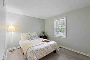 16 Locke Mill Dr, Litchfield, NH 03052 - Photo 22