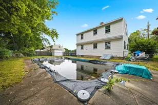 184 Green Acres Dr, Manchester, NH 03109 - Photo 32