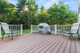 34 Chestnut Dr, Allenstown, NH 03275 - Photo 38