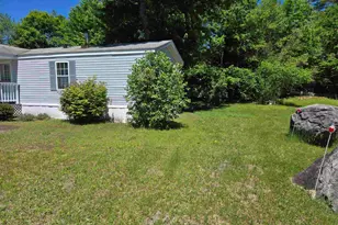 29 Fairway Ave, Newport, NH 03773 - Photo 2