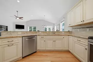 26 Pepper Hill Rd, Londonderry, NH 03053 - Photo 12