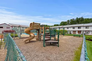 258 Stonebridge Dr, Nashua, NH 03063 - Photo 32