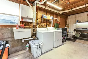 330 Joseph St Ext, Manchester, NH 03102 - Photo 38