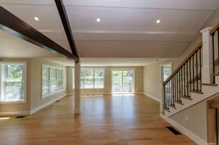 39 Lakeview Dr, Nottingham, NH 03290 - Photo 6