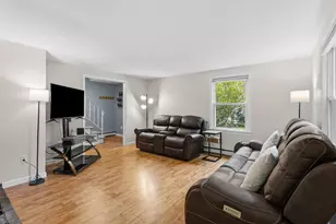 35 Eastern Ave, Barrington, NH 03825 - Photo 4