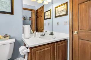 11 Nutfield Dr, Londonderry, NH 03053 - Photo 20