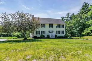 11 Nutfield Dr, Londonderry, NH 03053 - Photo 2