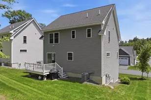 2 Juniper Dr, Dover, NH 03820 - Photo 4