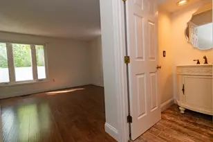 152 Straw Hill Rd, Manchester, NH 03104 - Photo 18