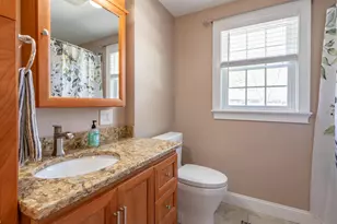 8 Ferncroft Dr, Nashua, NH 03063 - Photo 46
