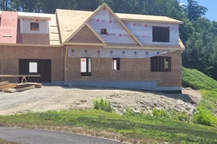 41B Windsor Ln, Hudson, NH 03051 - Photo 1