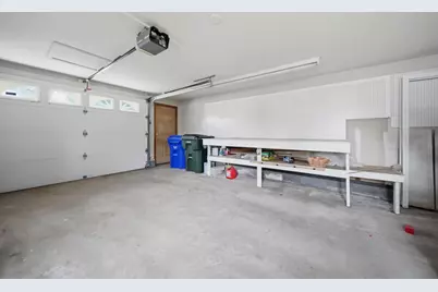 220 Norfolk Street, Manchester, NH 03103 - Photo 30