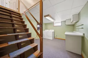 220 Norfolk St, Manchester, NH 03103 - Photo 24