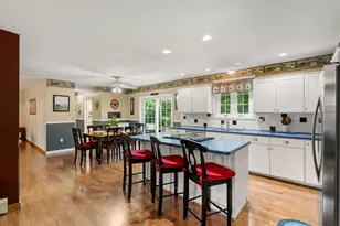 44 Brickyard Dr, Litchfield, NH 03052 - Photo 16