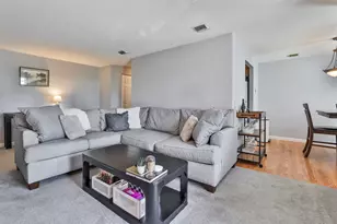 4 Louisburg Square, Nashua, NH 03060 - Photo 12
