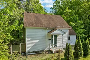 39 Summit St, Franklin, NH 03235 - Photo 4