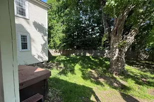55 Chester St, Chester, NH 03036 - Photo 18