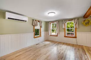 74 Glen St, Farmington, NH 03835 - Photo 8