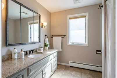 14 Wentworth Street, Nashua, NH 03060 - Photo 22