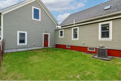 17 Rogers Street, Dover, NH 03820 - Photo 40
