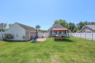 2 Thomas St, Concord, NH 03301 - Photo 8