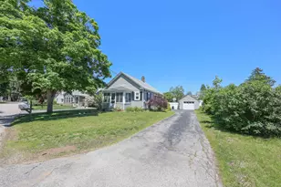 2 Thomas St, Concord, NH 03301 - Photo 4