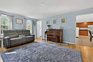 30 Royal Ln, Londonderry, NH 03053 - Photo 14