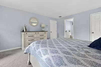 30 Royal Lane, Londonderry, NH 03053 - Photo 26